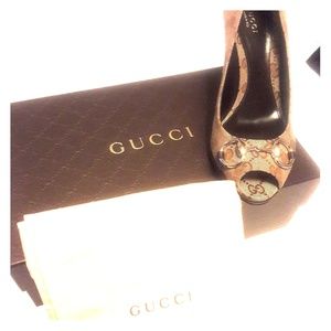 Gucci shoes